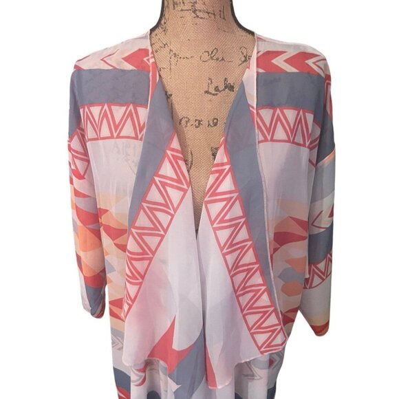 LuLaRoe‎ Shirley Kimono - Picture 3 of 8